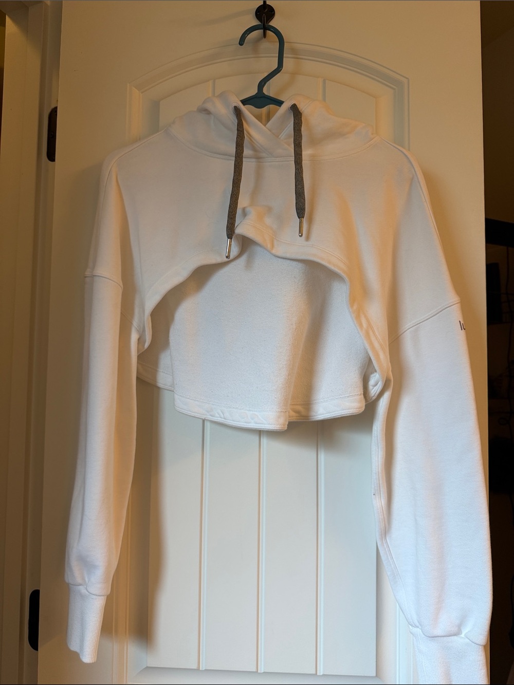 lululemon athletica White Cropped Hoodie
